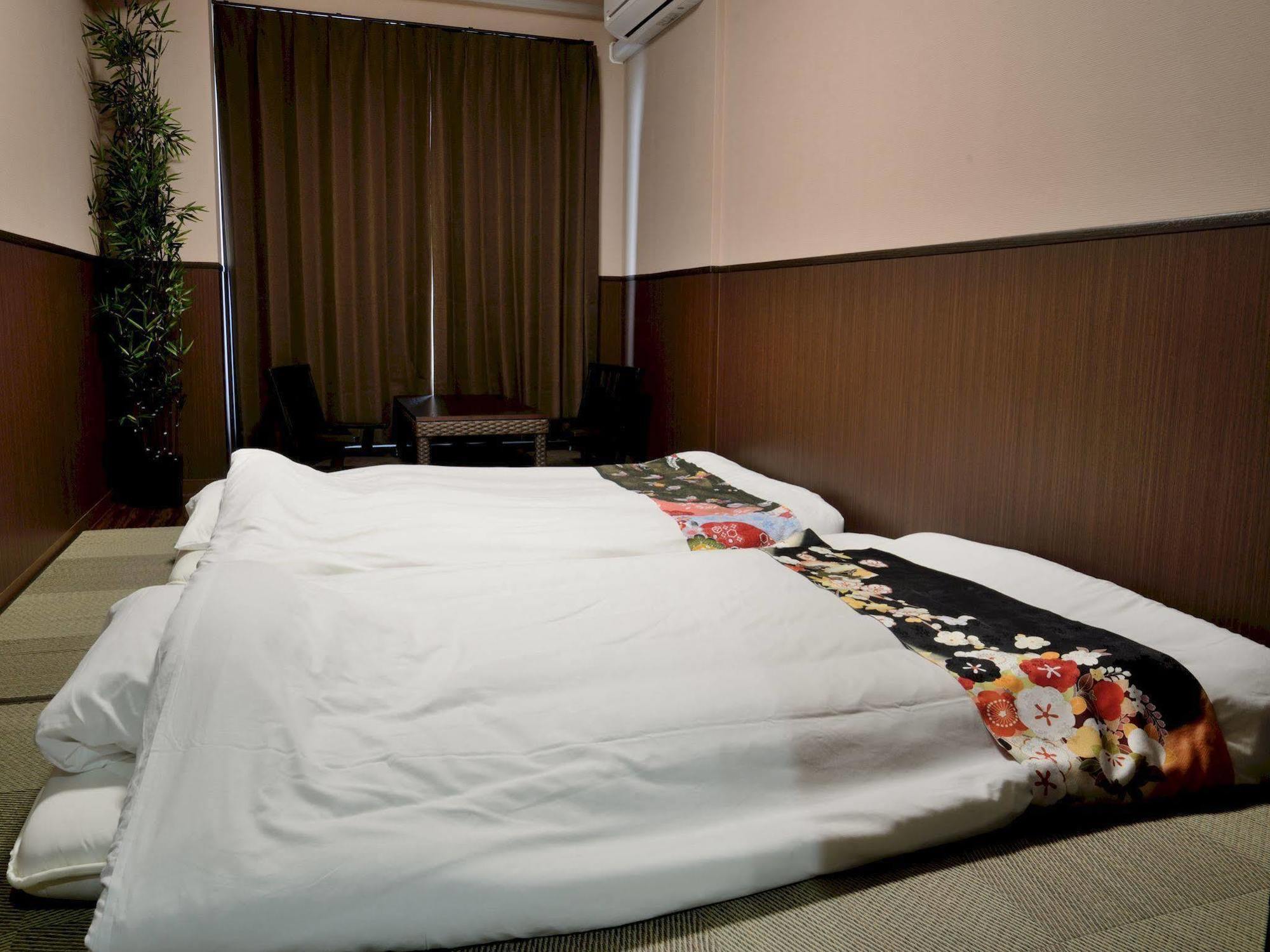 Root2 Coffee & Hostel Kyoto Buitenkant foto